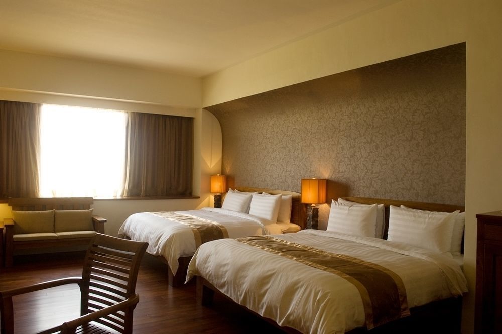 Yentai Hotel Magong Exterior foto
